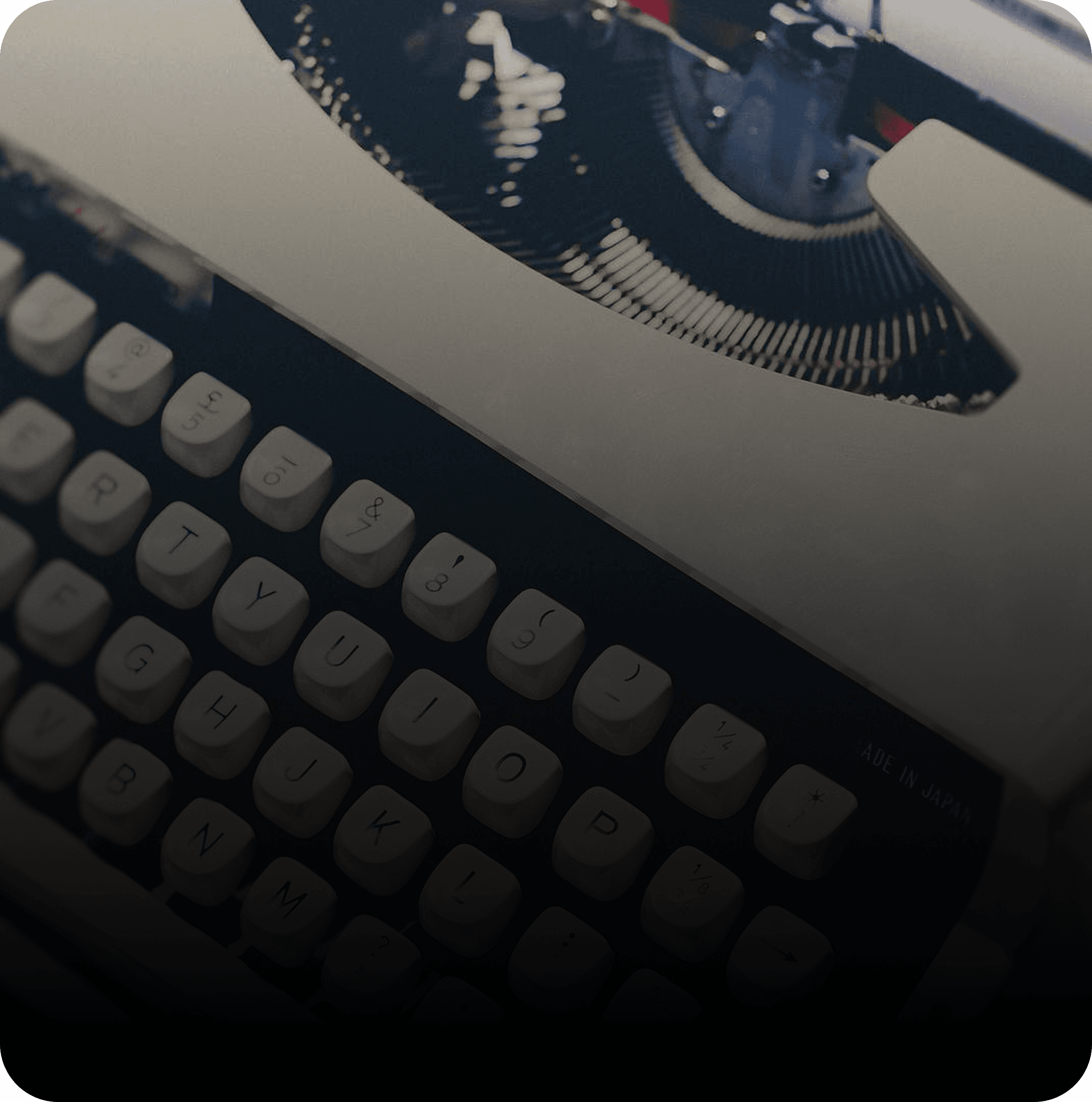Keys of the Past: The Timeless Charm of the Typewriter